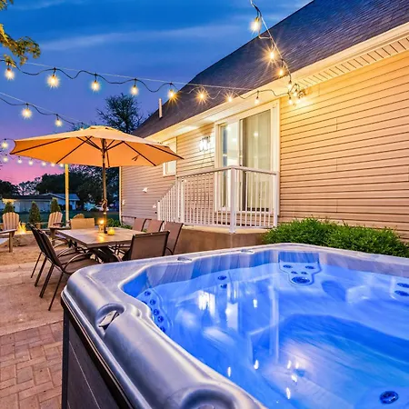 Cedar Point, Kalahari, Sports Force, Hot Tub, Fire Pit, Ev, Pets, Beach, Fireplace, Park